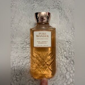 Bath & Body Works Pure Wonder Gold Shower Gel